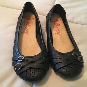 black flats